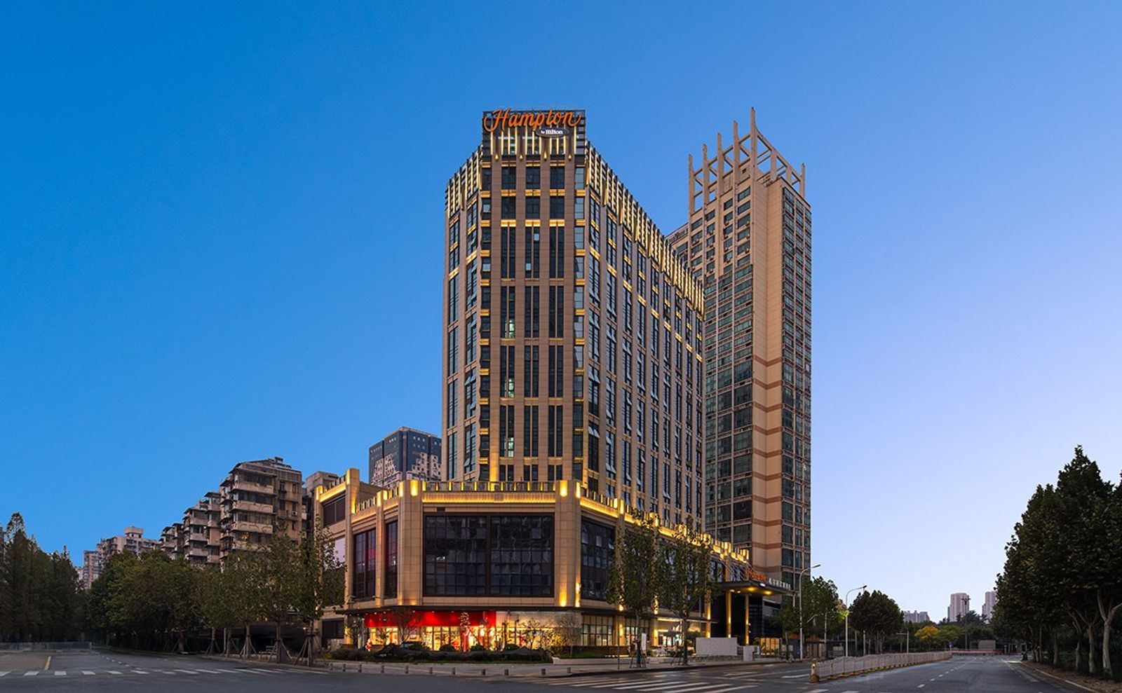 武汉天地汉口江滩希尔顿欢朋酒店