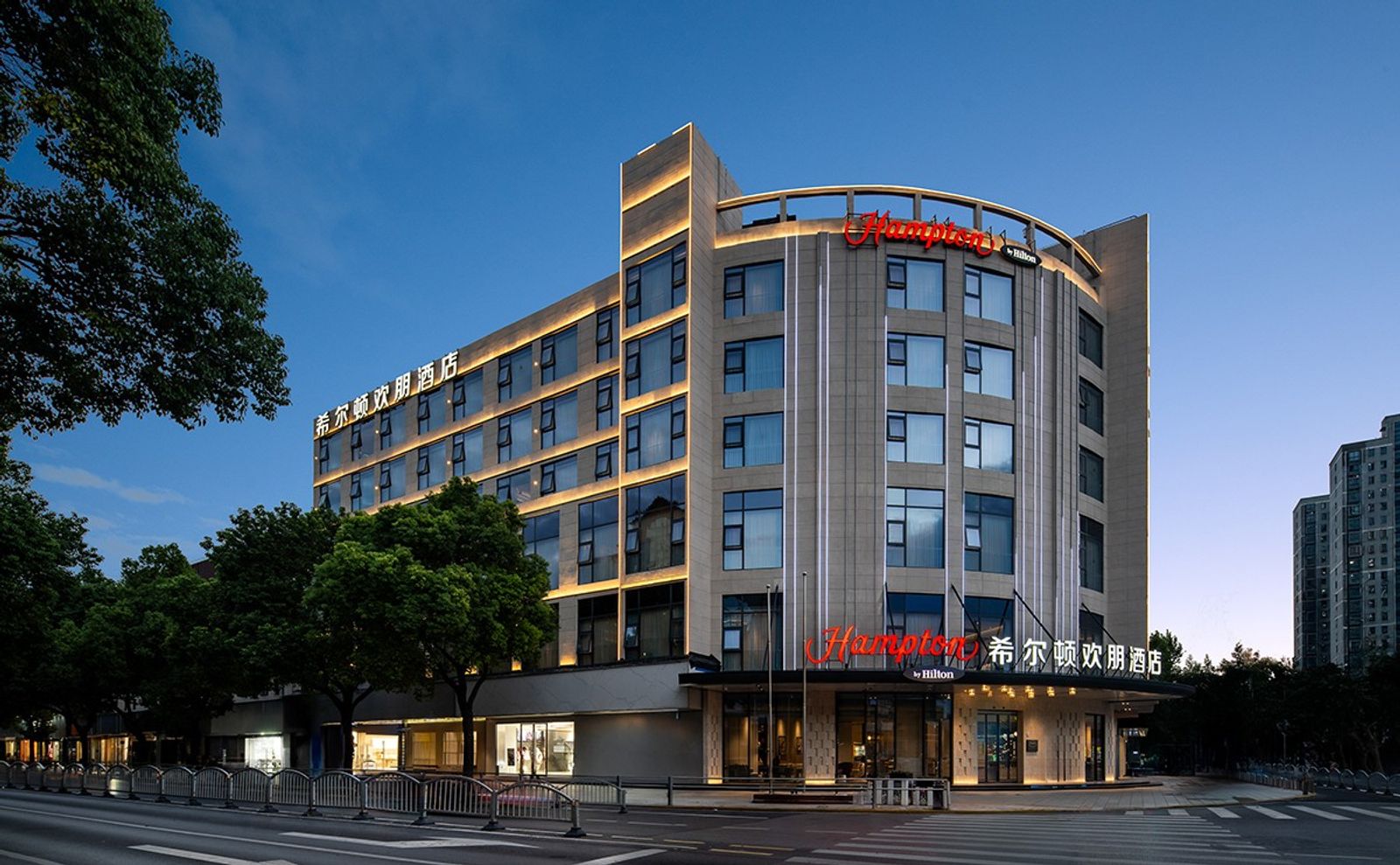 上海松江站希尔顿欢朋酒店